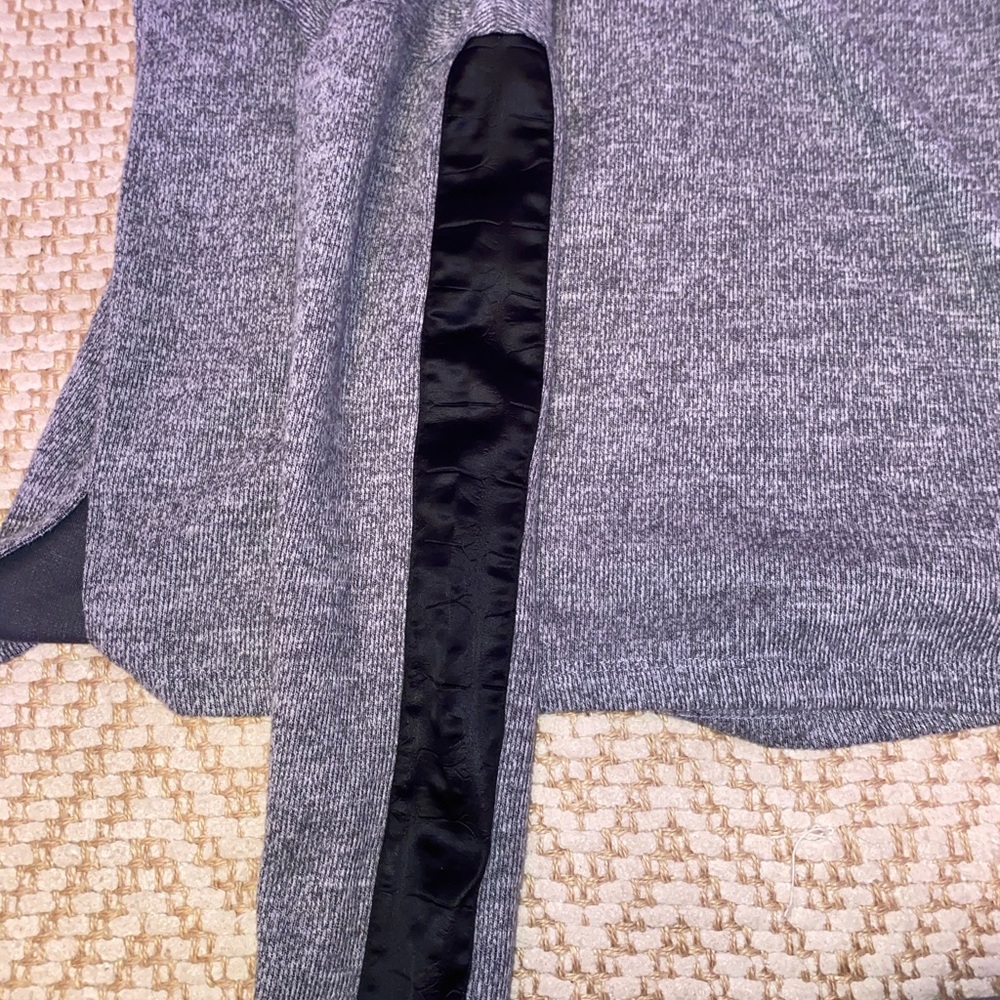 grey sweater - Picture 2 of 3